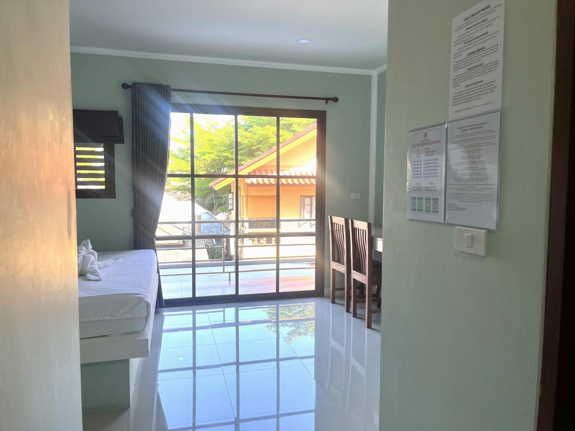 J & Ariya Hotel Near Samui Airport And Koh Phangan Pier บ่อผุด ภายนอก รูปภาพ