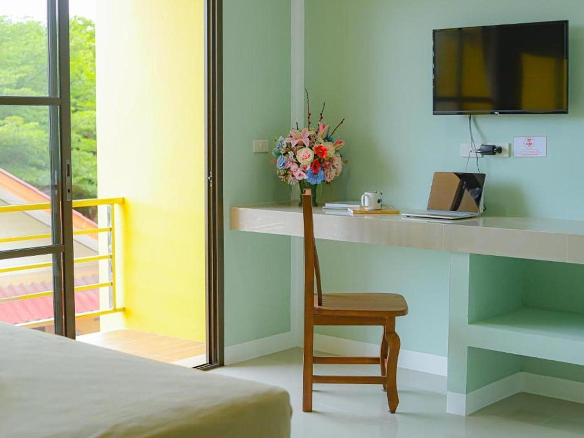 J & Ariya Hotel Near Samui Airport And Koh Phangan Pier บ่อผุด ภายนอก รูปภาพ