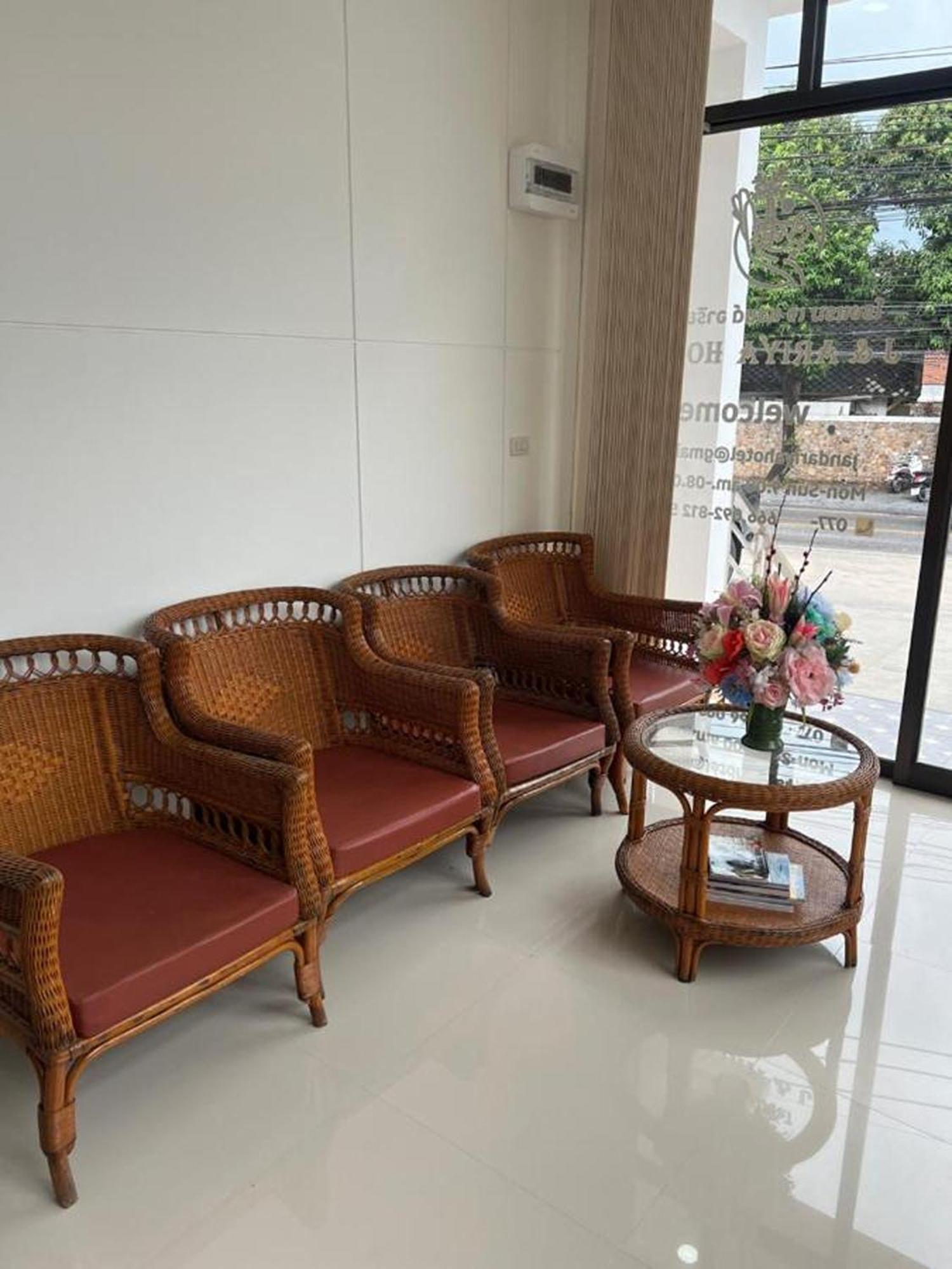 J & Ariya Hotel Near Samui Airport And Koh Phangan Pier บ่อผุด ภายนอก รูปภาพ