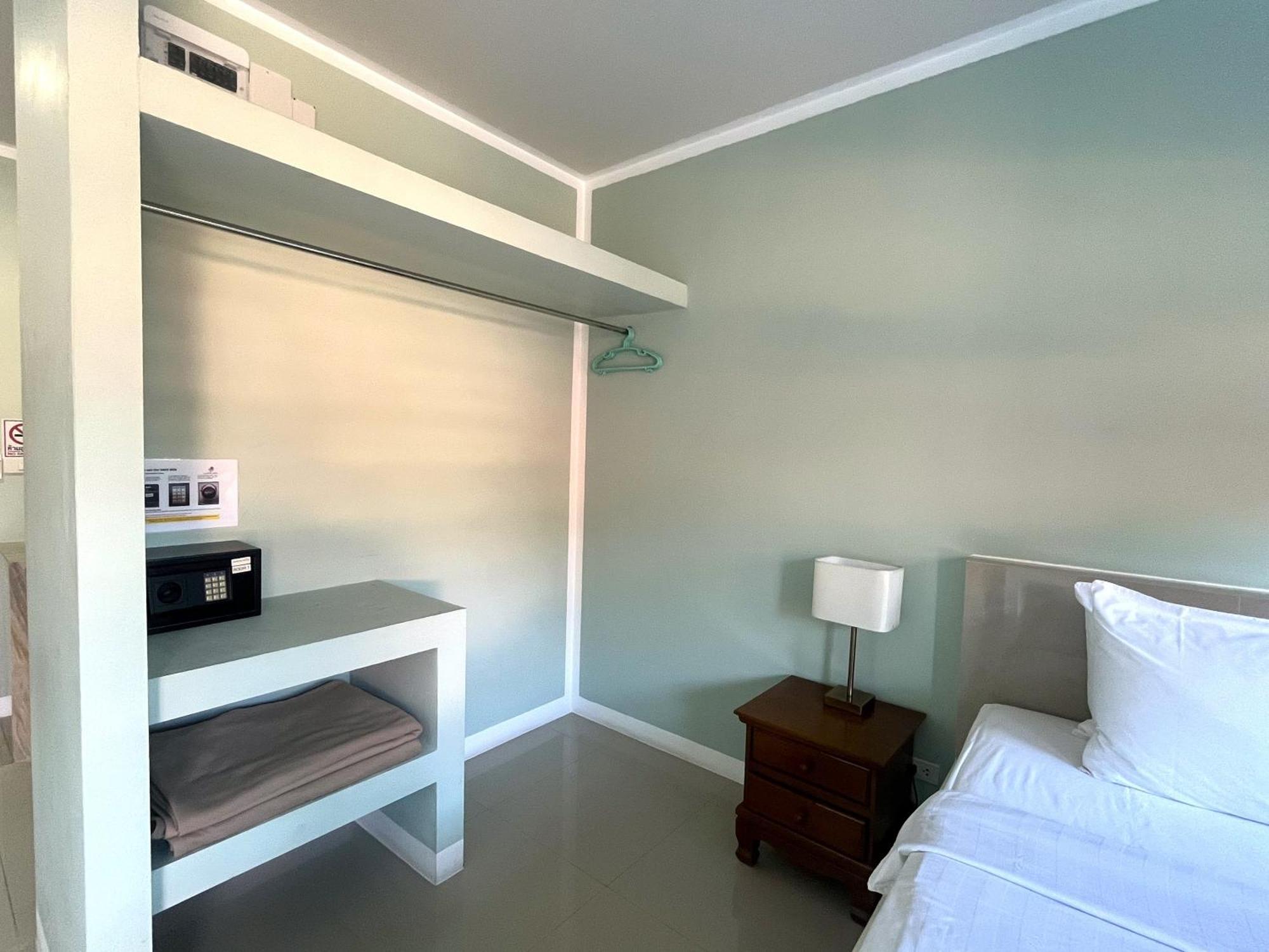 J & Ariya Hotel Near Samui Airport And Koh Phangan Pier บ่อผุด ภายนอก รูปภาพ